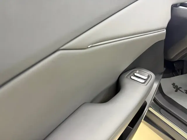 Toyota bZ3 — Фото автомобиля 17