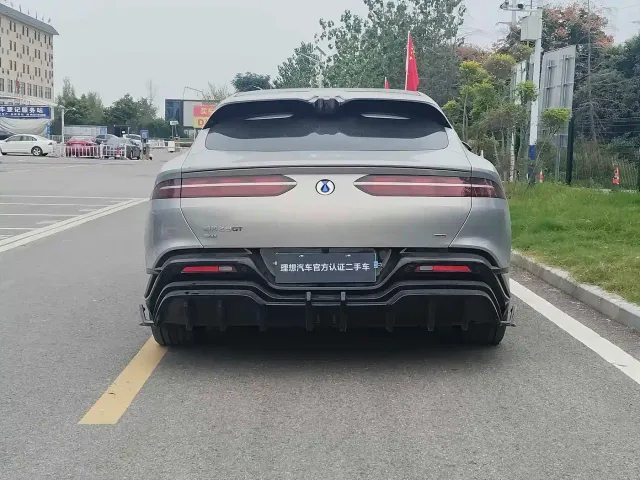 Denza Z9GT — Фото автомобиля 5