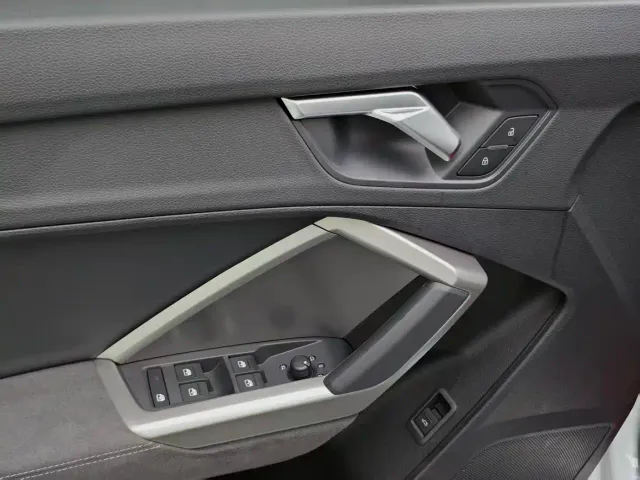 Audi Q3 — Фото автомобиля 18