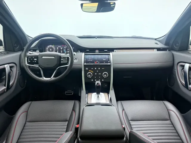 Land Rover Discovery Sport — Фото автомобиля 7