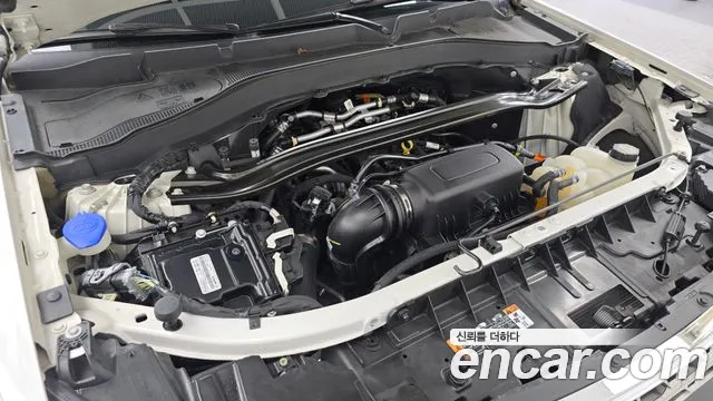 Ford Explorer — Фото автомобиля 9