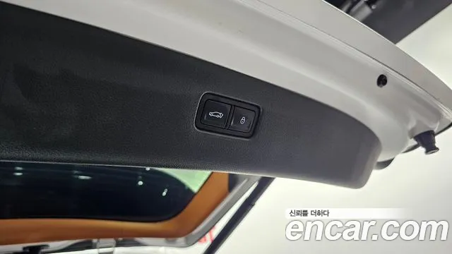 Genesis GV80 2.5T Бензин 2WD — Фото автомобиля 27