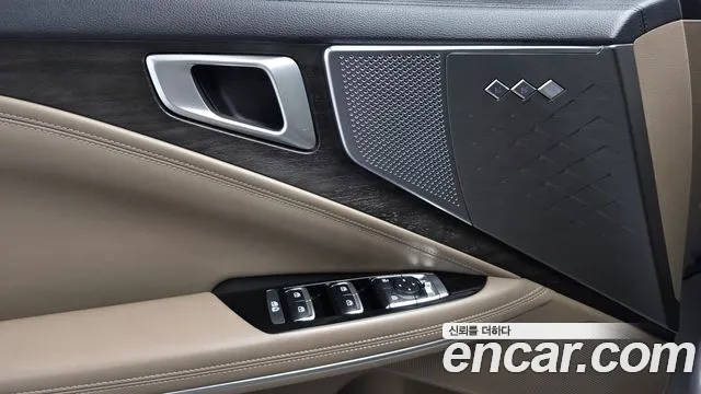 Kia K8 — Фото автомобиля 15