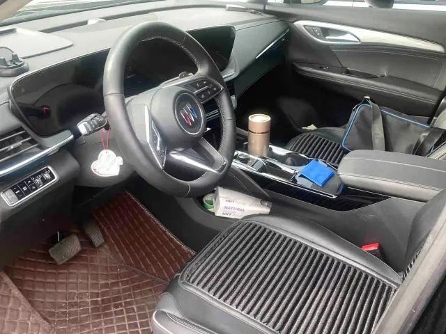 Buick Envision Plus — Фото автомобиля 6
