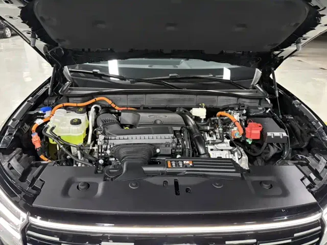 Ford Edge — Фото автомобиля 13