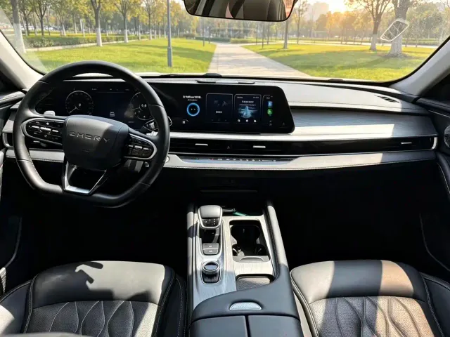 Chery Arrizo 8 — Фото автомобиля 11