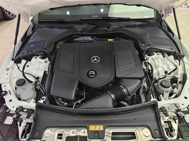 Mercedes-Benz C-Class — Фото автомобиля 16