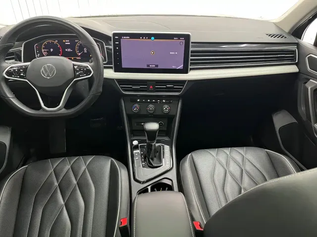 Volkswagen Tiguan L — Фото автомобиля 9