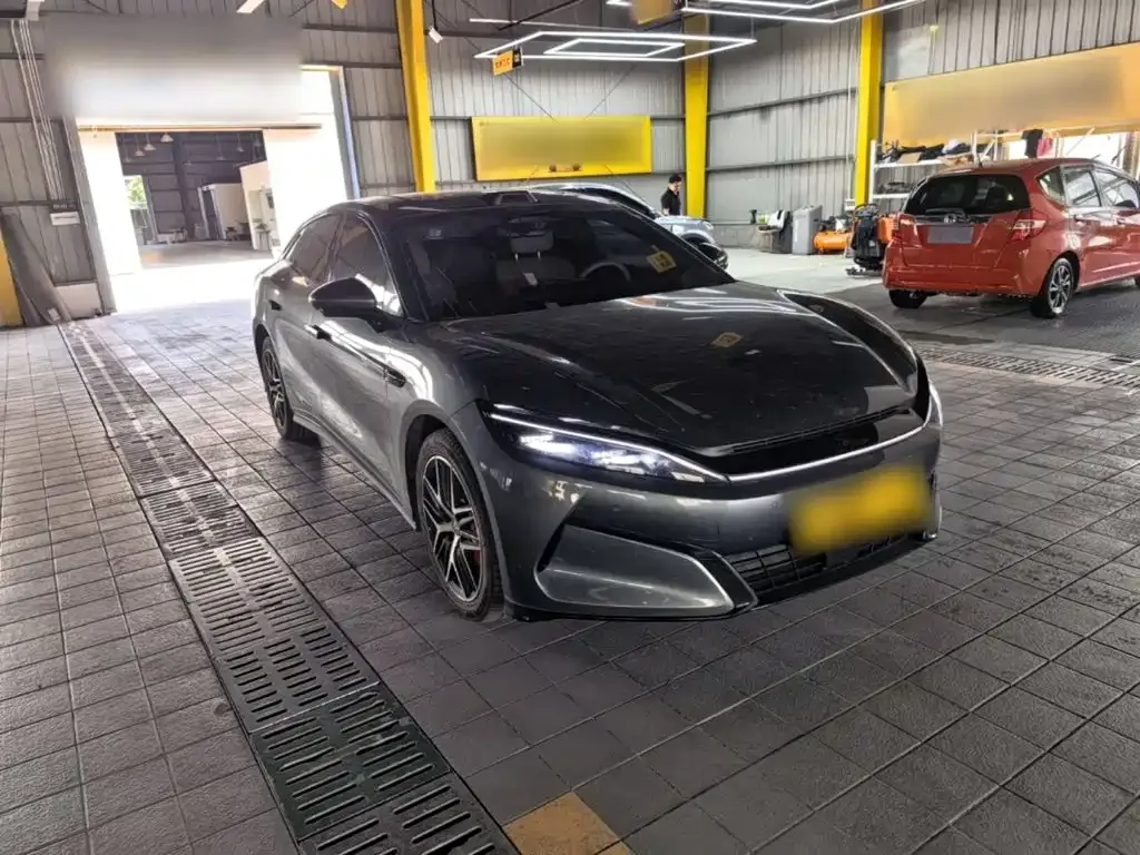 BYD Han L 2025 DM-p 4WD LiDAR Flagship — Фото автомобиля 3