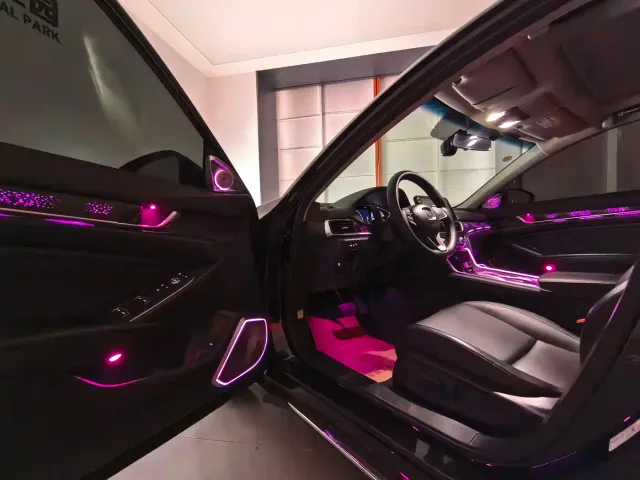 Honda Accord — Фото автомобиля 10