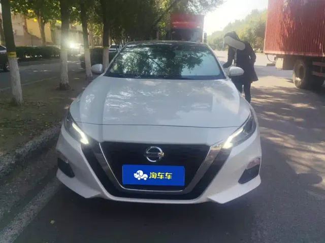 Nissan Teana — Фото автомобиля 2