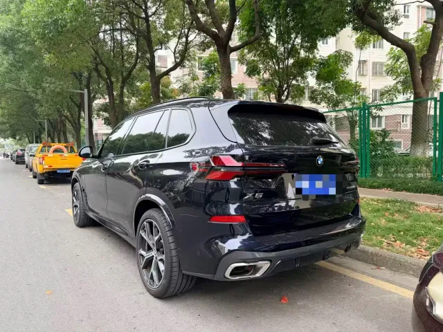 BMW X5 — Фото автомобиля 6