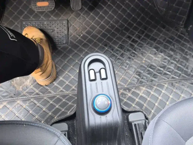Wuling Hongguang Mini EV — Фото автомобиля 15