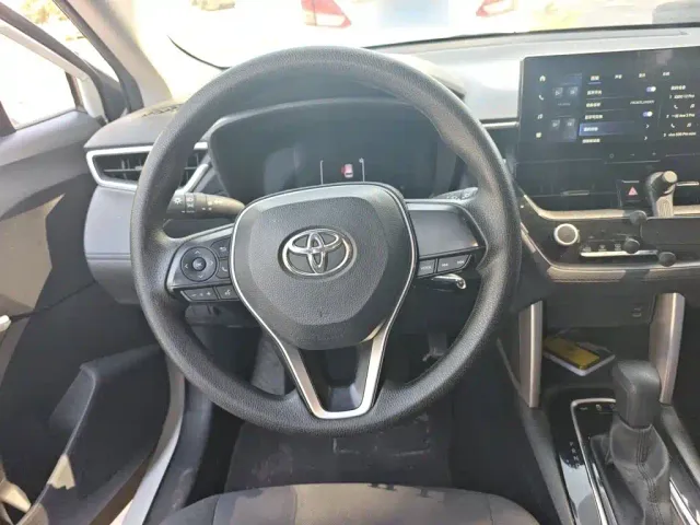 Toyota Frontlander — Фото автомобиля 6