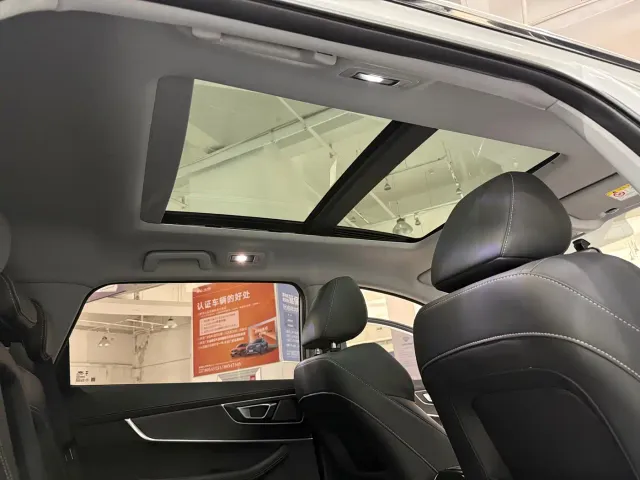 Chery Tiggo 8 — Фото автомобиля 18