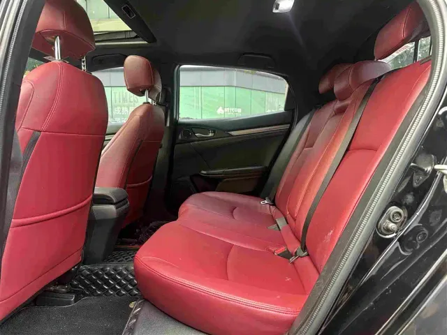 Honda Civic — Фото автомобиля 18