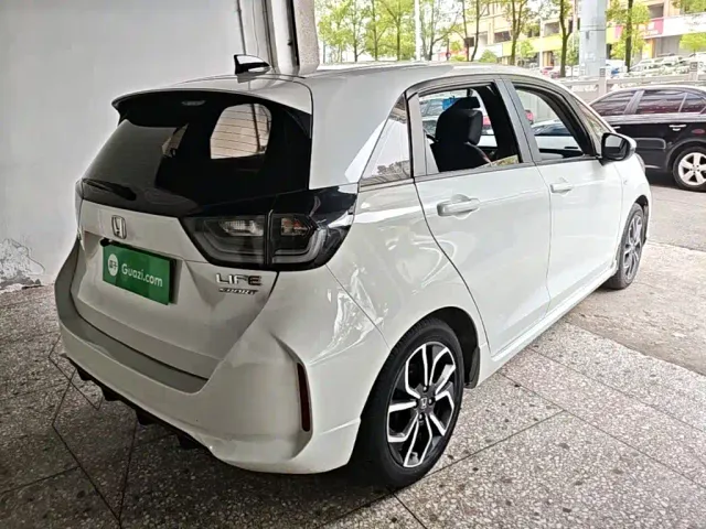 Honda LIFE 2021 1.5L CVT SPORT Heartbeat Edition — Фото автомобиля 6