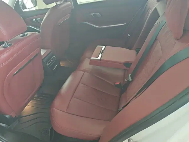 BMW i3 — Фото автомобиля 16