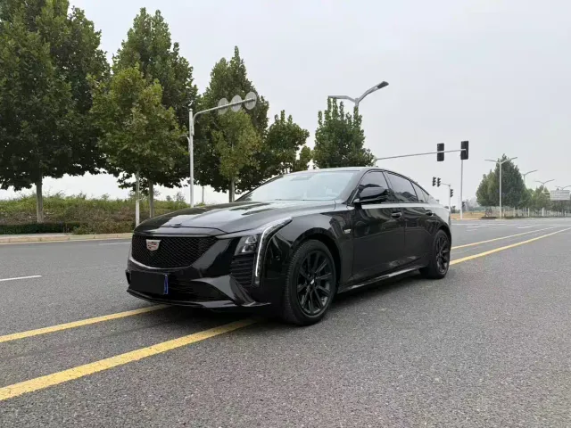 Cadillac CT5 — Фото автомобиля 3