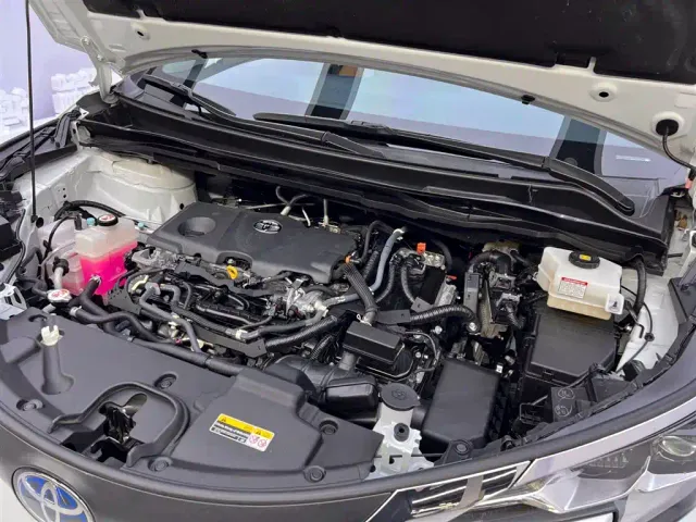 Toyota Sienna — Фото автомобиля 24