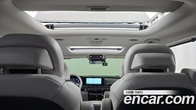 Kia Carnival 4th Gen — Фото автомобиля 23