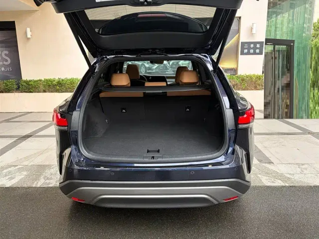 Lexus RX — Фото автомобиля 8