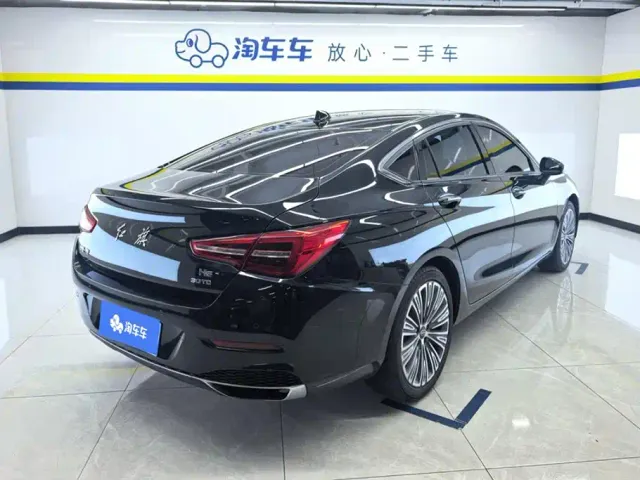 Hongqi H5 — Фото автомобиля 3
