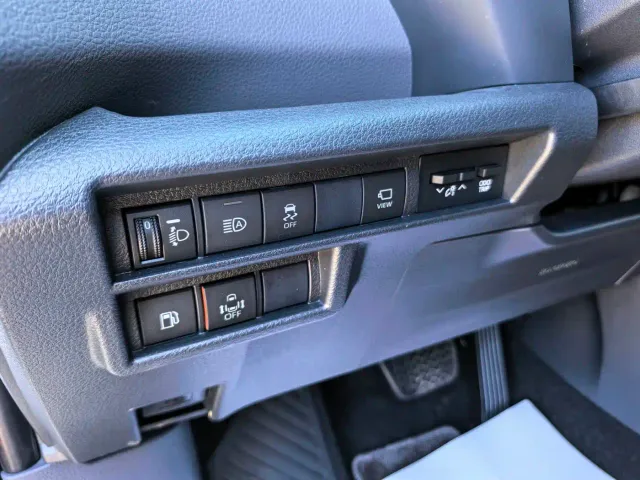 Toyota Sienna — Фото автомобиля 15