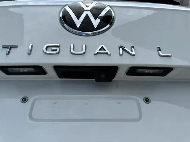 Volkswagen Tiguan L — Фото автомобиля 20