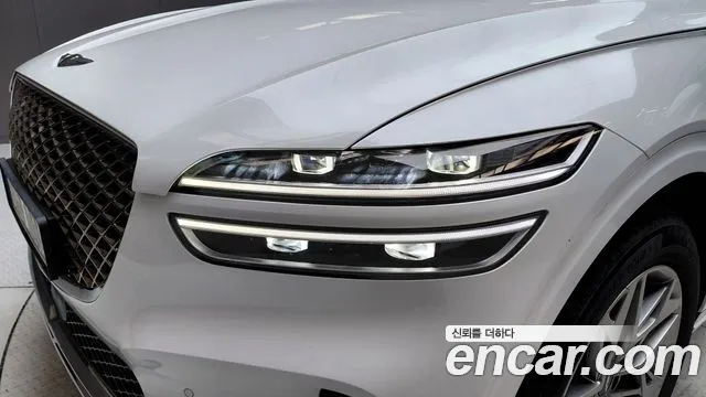 Genesis GV70 — Фото автомобиля 22