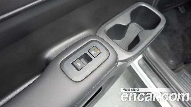Hyundai Santa Fe MX5 — Фото автомобиля 28