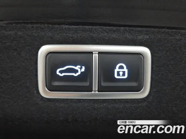 Hyundai Grandeur GN7 — Фото автомобиля 17