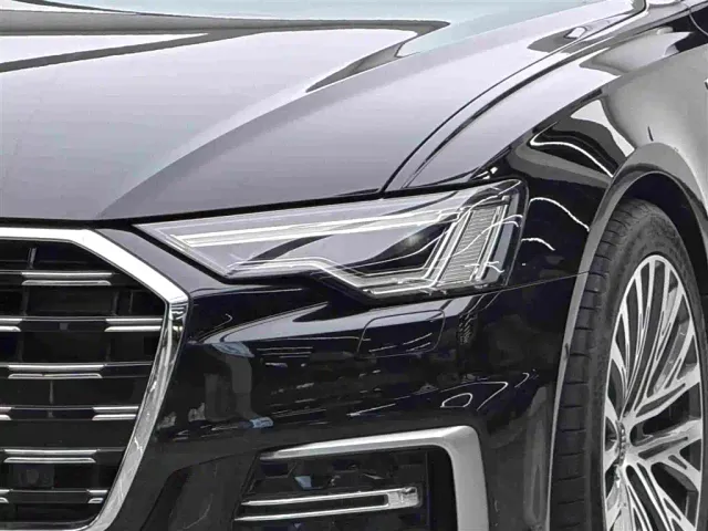 Audi A6L — Фото автомобиля 3