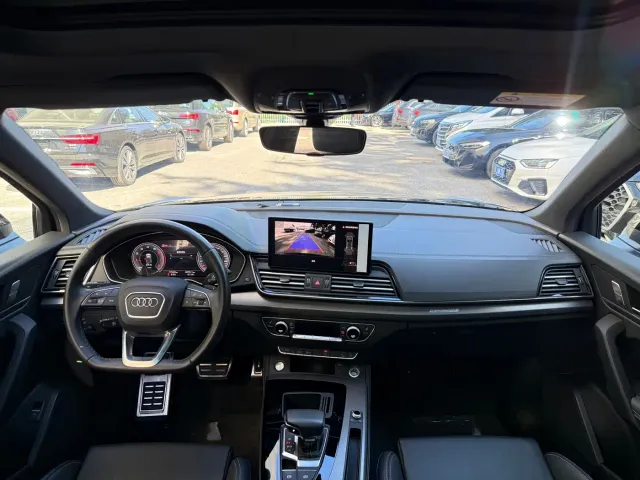 Audi Q5L — Фото автомобиля 6