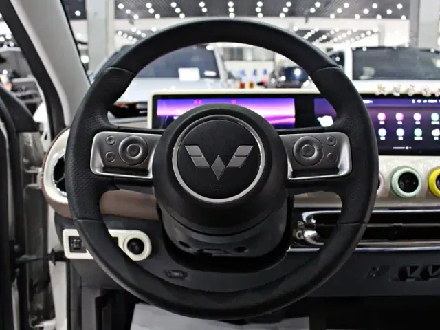 Wuling Bingo — Фото автомобиля 7