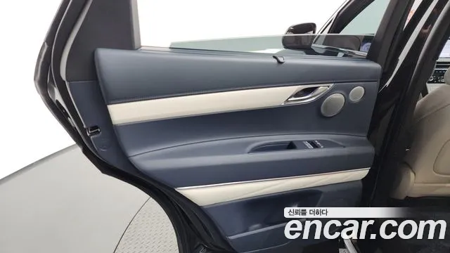 Genesis GV80 2.5T Бензин AWD — Фото автомобиля 24