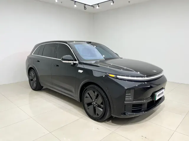 Li Auto L7 — Фото автомобиля 3