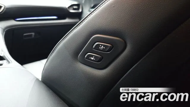 Hyundai Santafe — Фото автомобиля 26