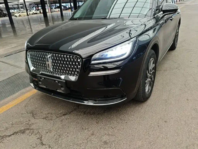 Lincoln Corsair — Фото автомобиля 23