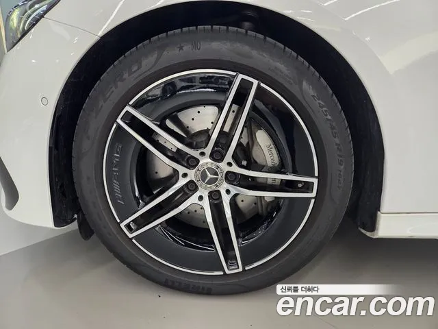 Mercedes-Benz E-Class W214 — Фото автомобиля 5