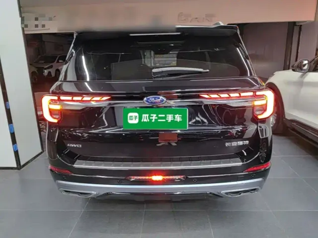 Ford Explorer 2024 2.3T EcoBoost AWD Titanium Edition 6-Seater — Фото автомобиля 5