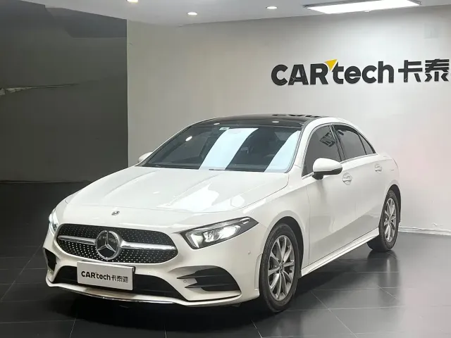 Фотография автомобиля — Mercedes-Benz A-Class