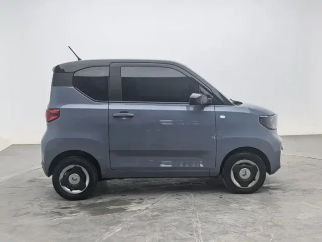 Wuling Hongguang Mini EV — Фото автомобиля 2