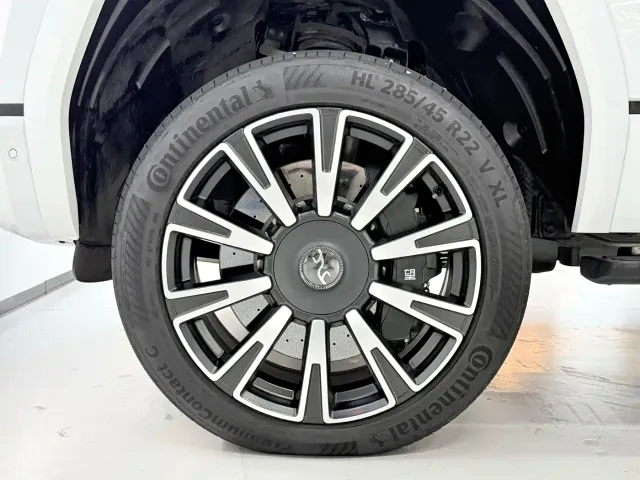 BYD U8L — Фото автомобиля 4