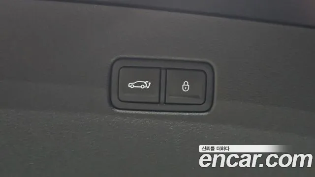 Genesis GV80 — Фото автомобиля 27