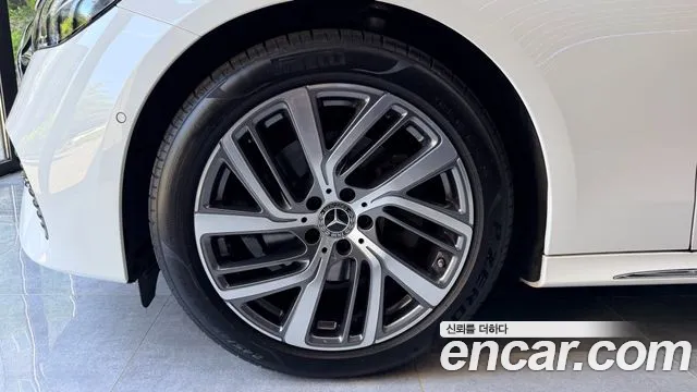 Mercedes-Benz E-Class W214 — Фото автомобиля 5