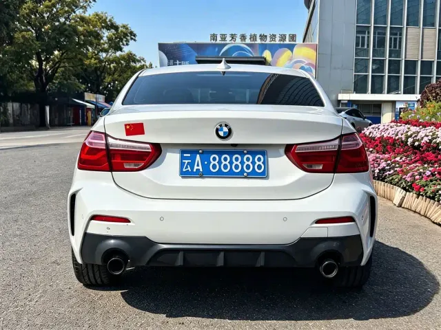 BMW 1 Series — Фото автомобиля 11