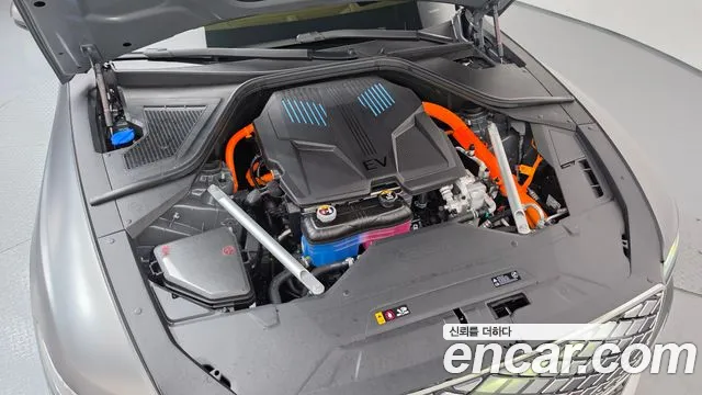 Genesis G80 RG3 — Фото автомобиля 6