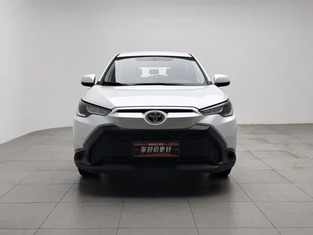 Toyota Frontlander — Фото автомобиля 3