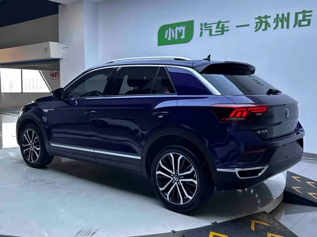 Volkswagen T-Roc — Фото автомобиля 4